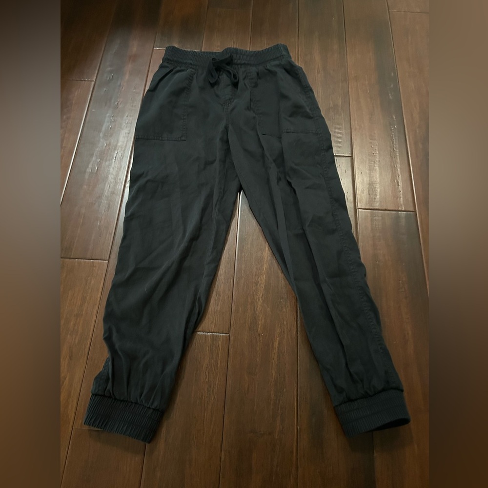 Black jogger pants